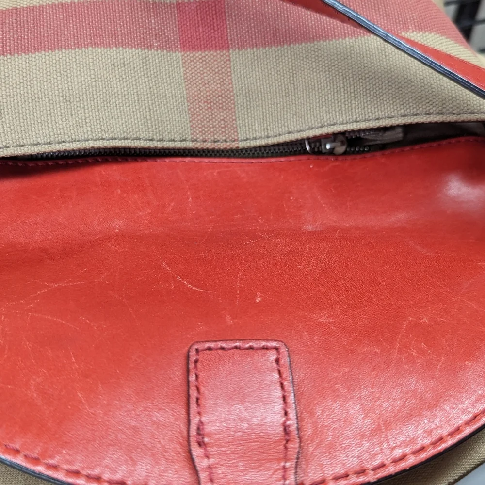 Burberry "Henham" house check crossbody bag - Picture 2 of 14